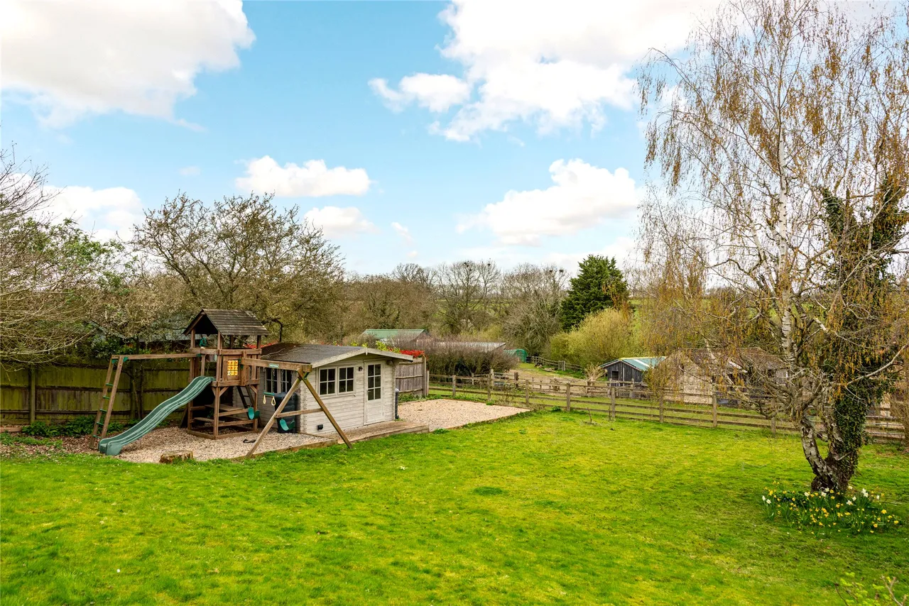 Bridge Road, Stoke Bruerne, NN12, photo 13