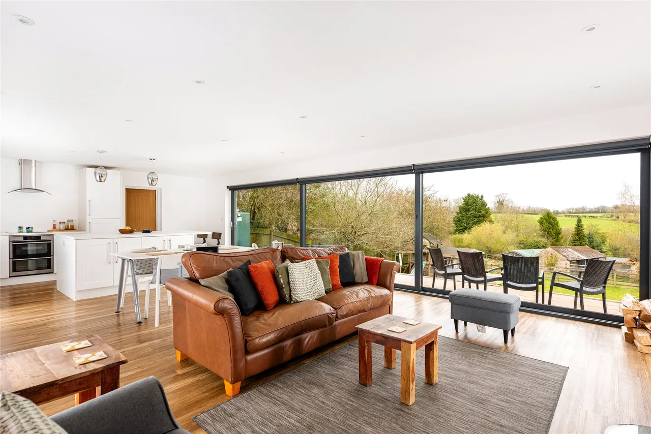 Bridge Road, Stoke Bruerne, NN12, photo 2