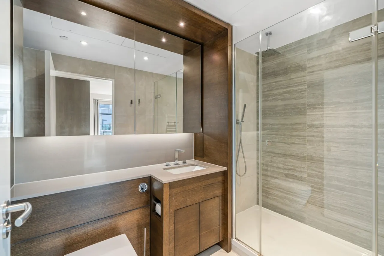 Meridian House, Battersea Reach, photo 9