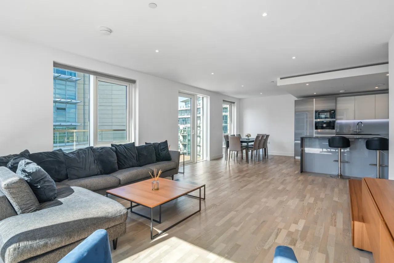 Meridian House, Battersea Reach, photo 6