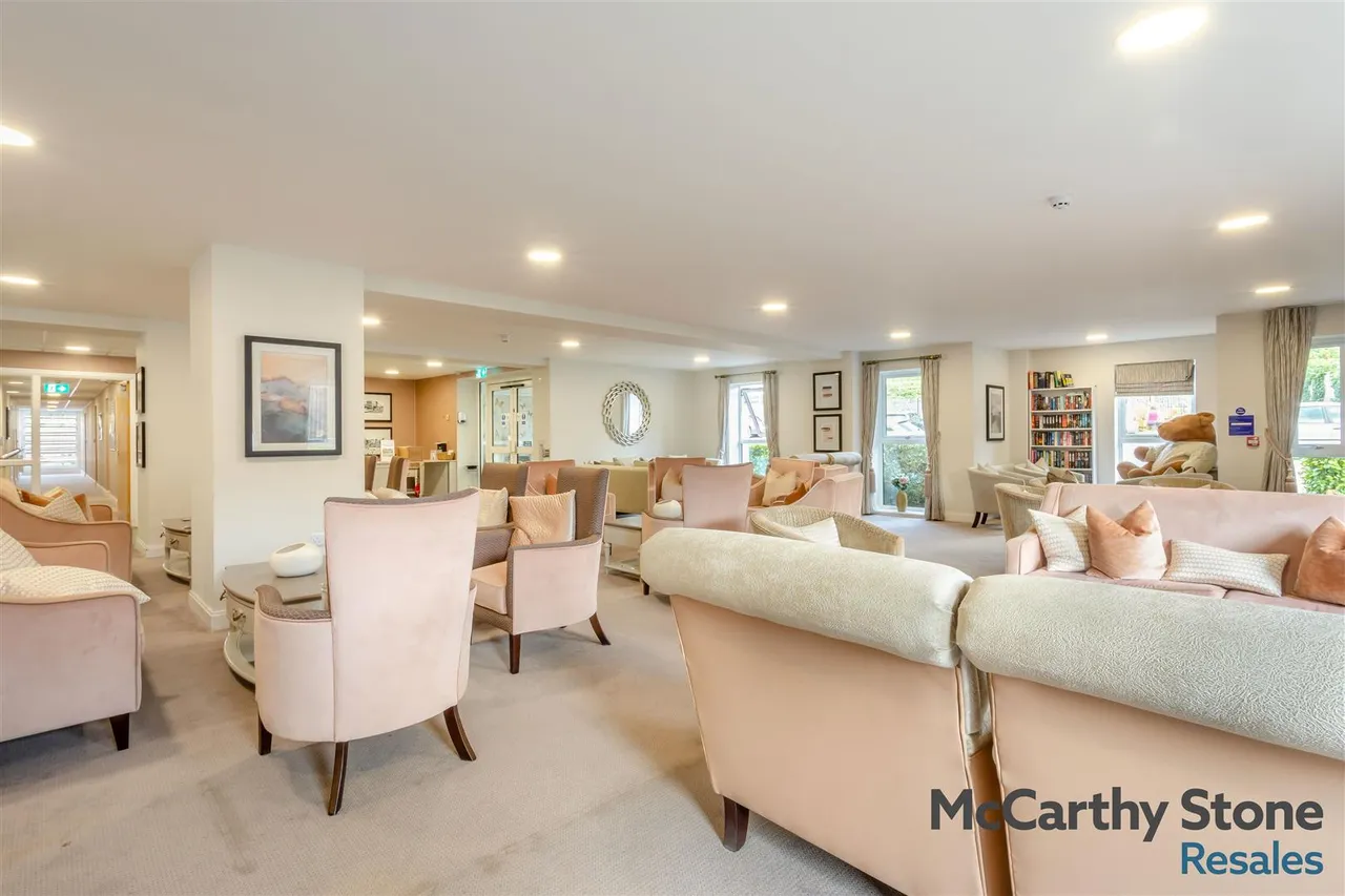 Trimbush Way, Market Harborough, LE16, photo 28