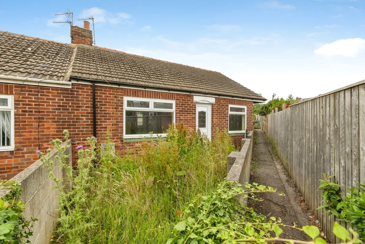 Burnside Avenue, Horden, Peterlee, Durham, SR8, photo 17