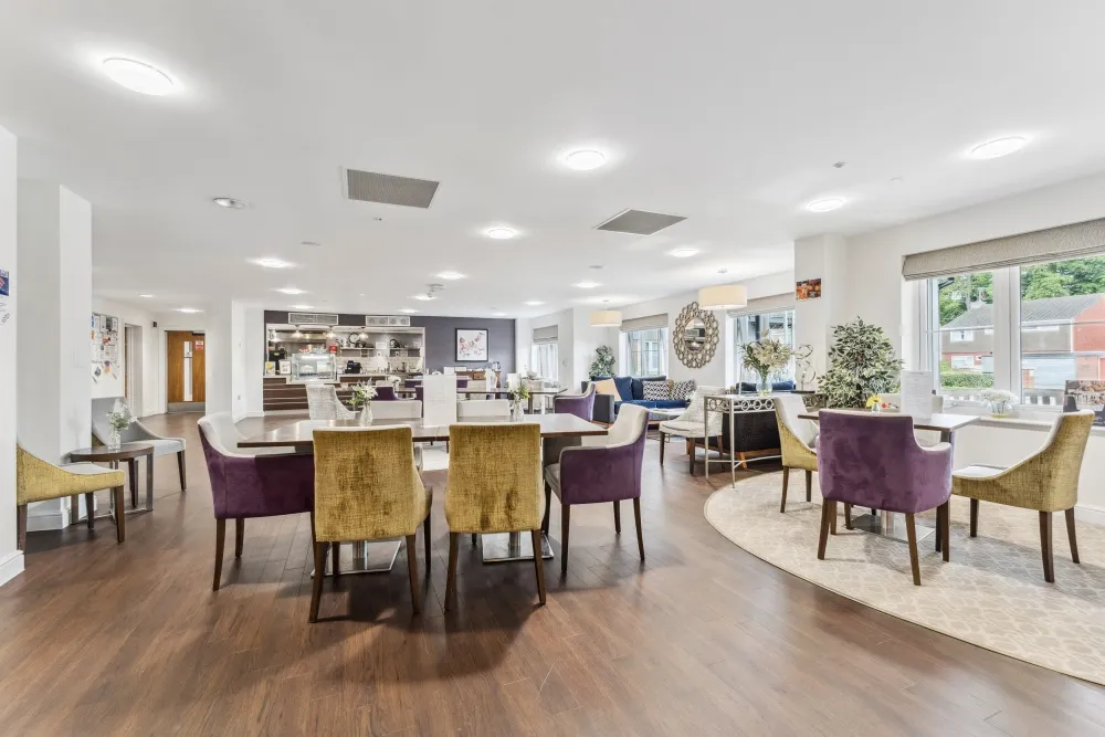 Eaves Court The Retreat, Princes Risborough, HP27, photo 7