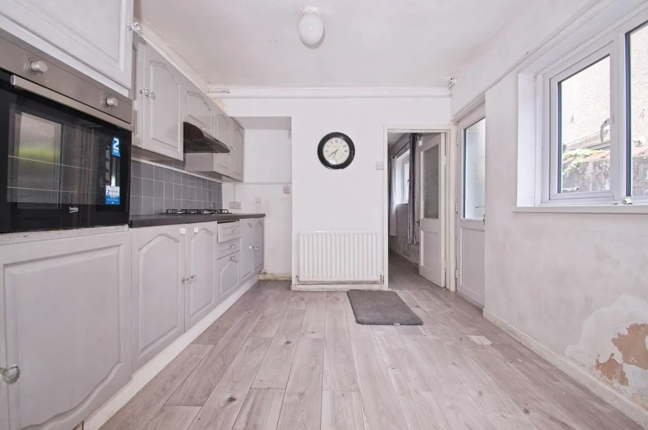 Moorland Road, Cardiff, CF24, photo 8