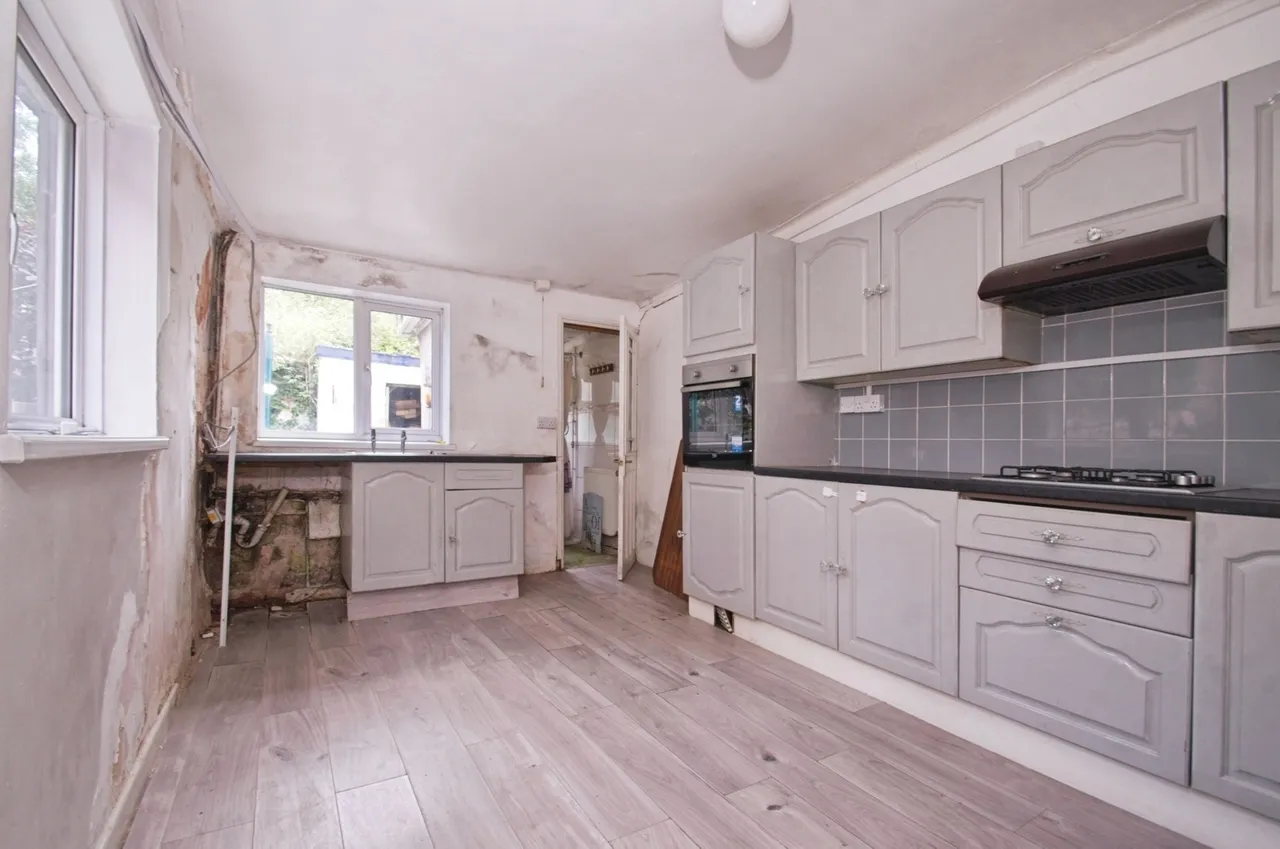 Moorland Road, Cardiff, CF24, photo 3