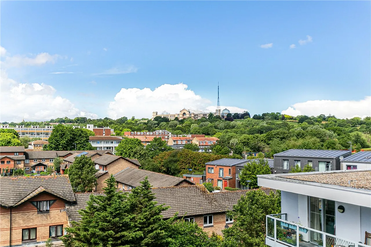 1 bed flat for sale — Chadwell Lane, London, N8