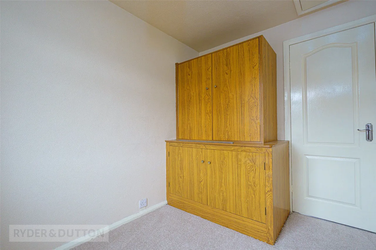 Mount Avenue, Mount, HD3, photo 13