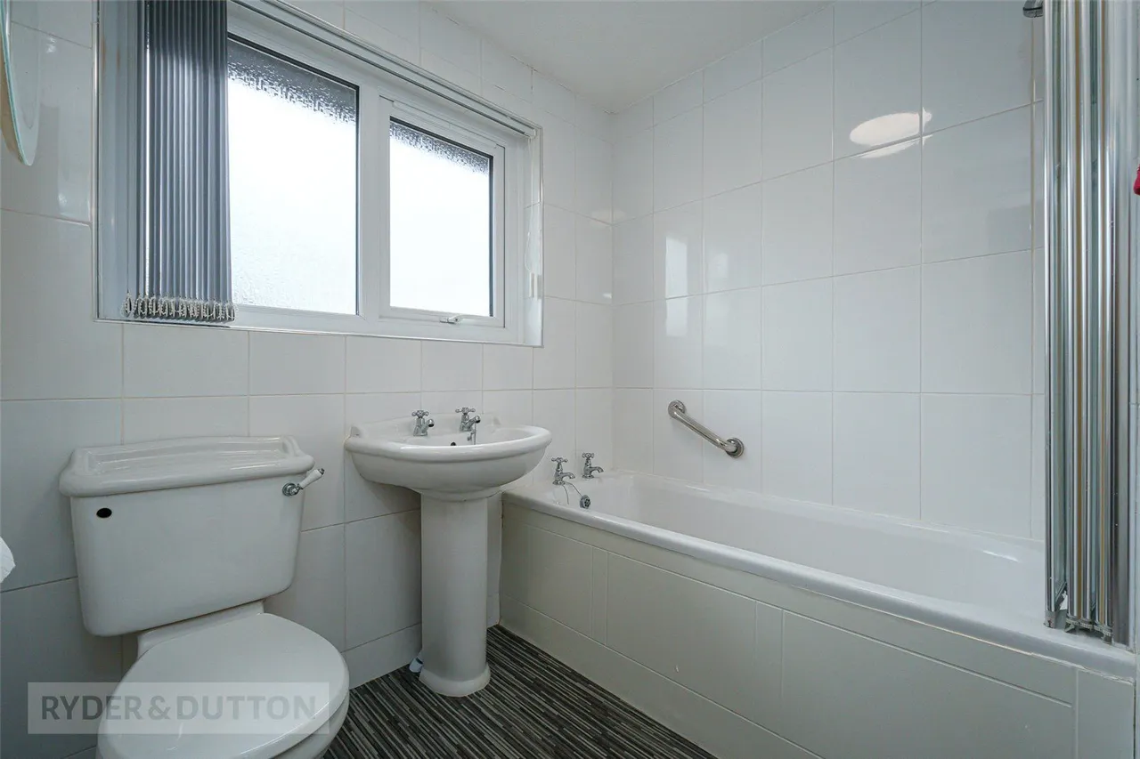 Mount Avenue, Mount, HD3, photo 14