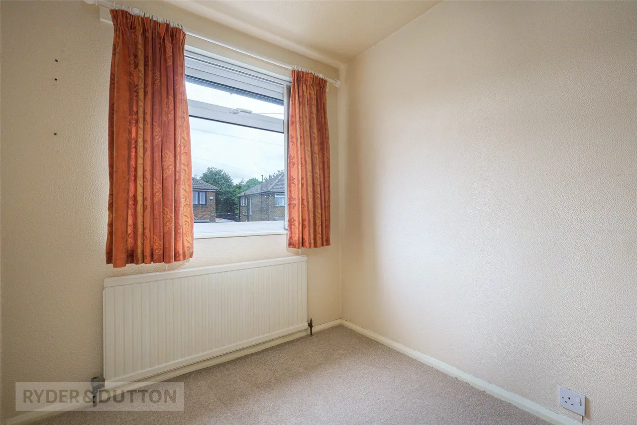 Mount Avenue, Mount, HD3, photo 12