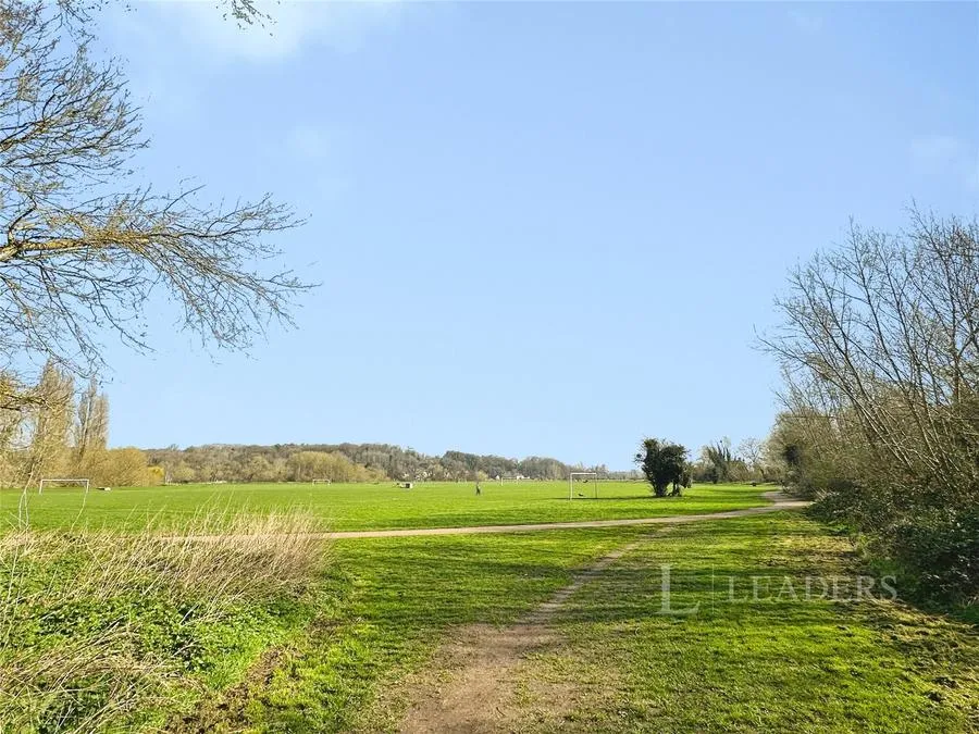 Smeaton Court, Hertford, SG13, photo 13