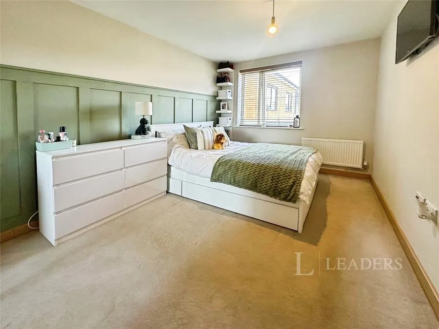 Smeaton Court, Hertford, SG13, photo 4