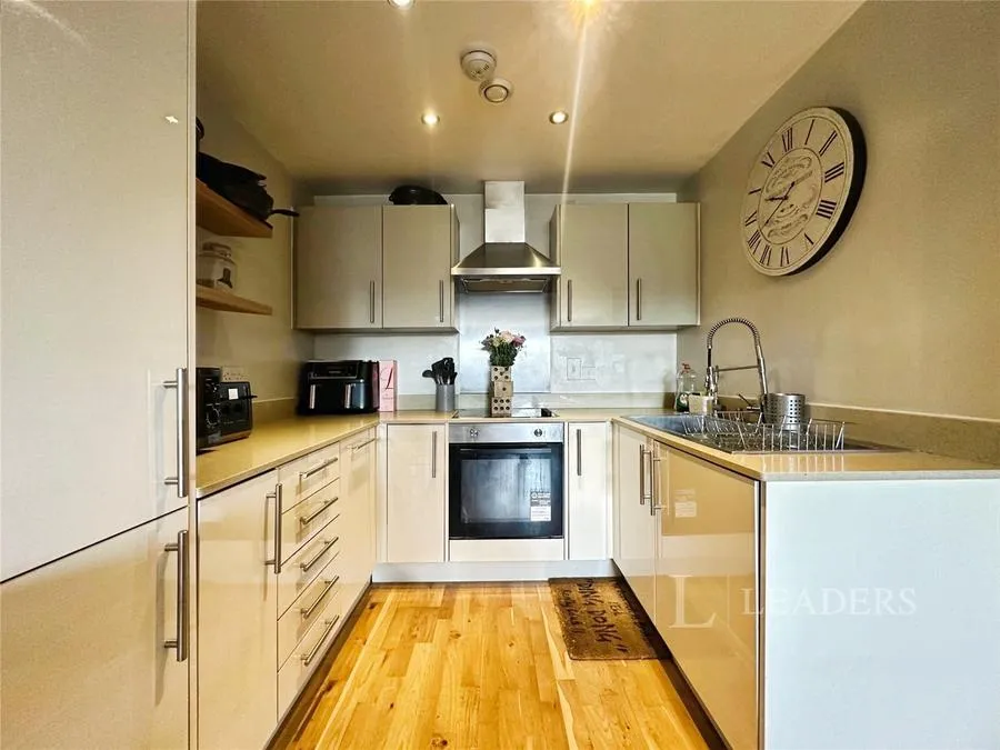 Smeaton Court, Hertford, SG13, photo 7