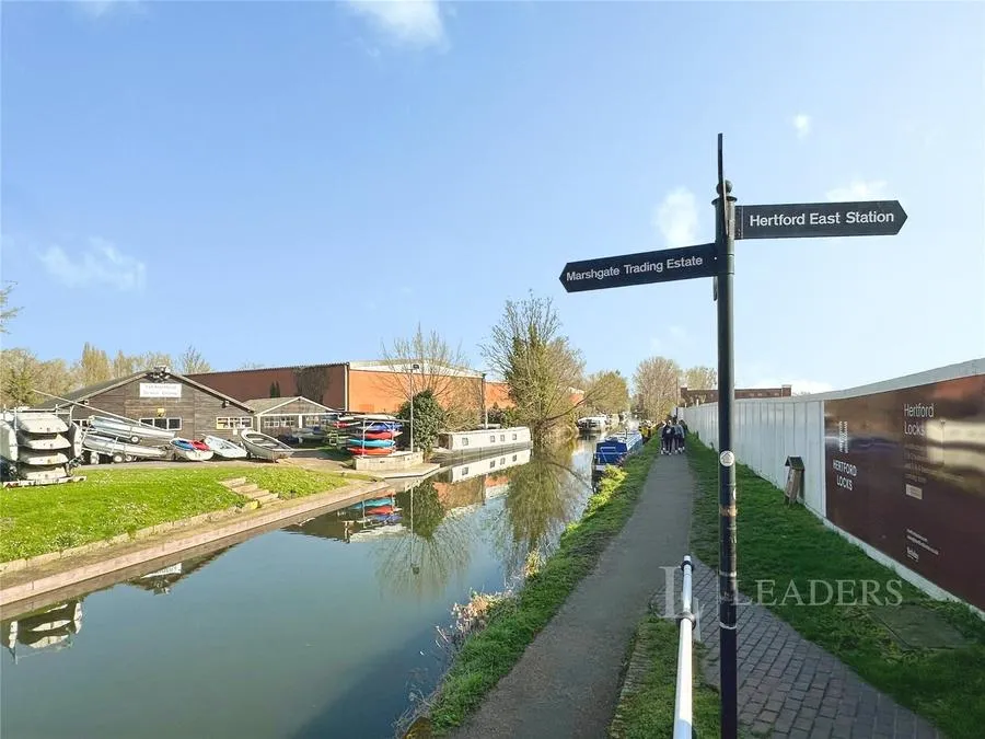 Smeaton Court, Hertford, SG13, photo 10