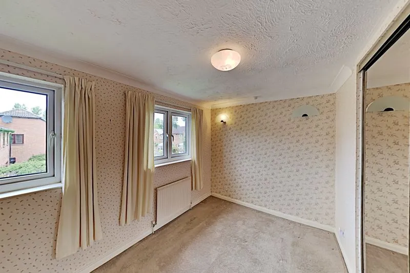 Claydon Drive, Croydon CR0 4QX, photo 10