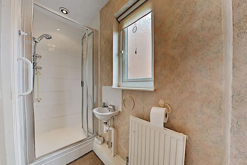 Claydon Drive, Croydon CR0 4QX, photo 11