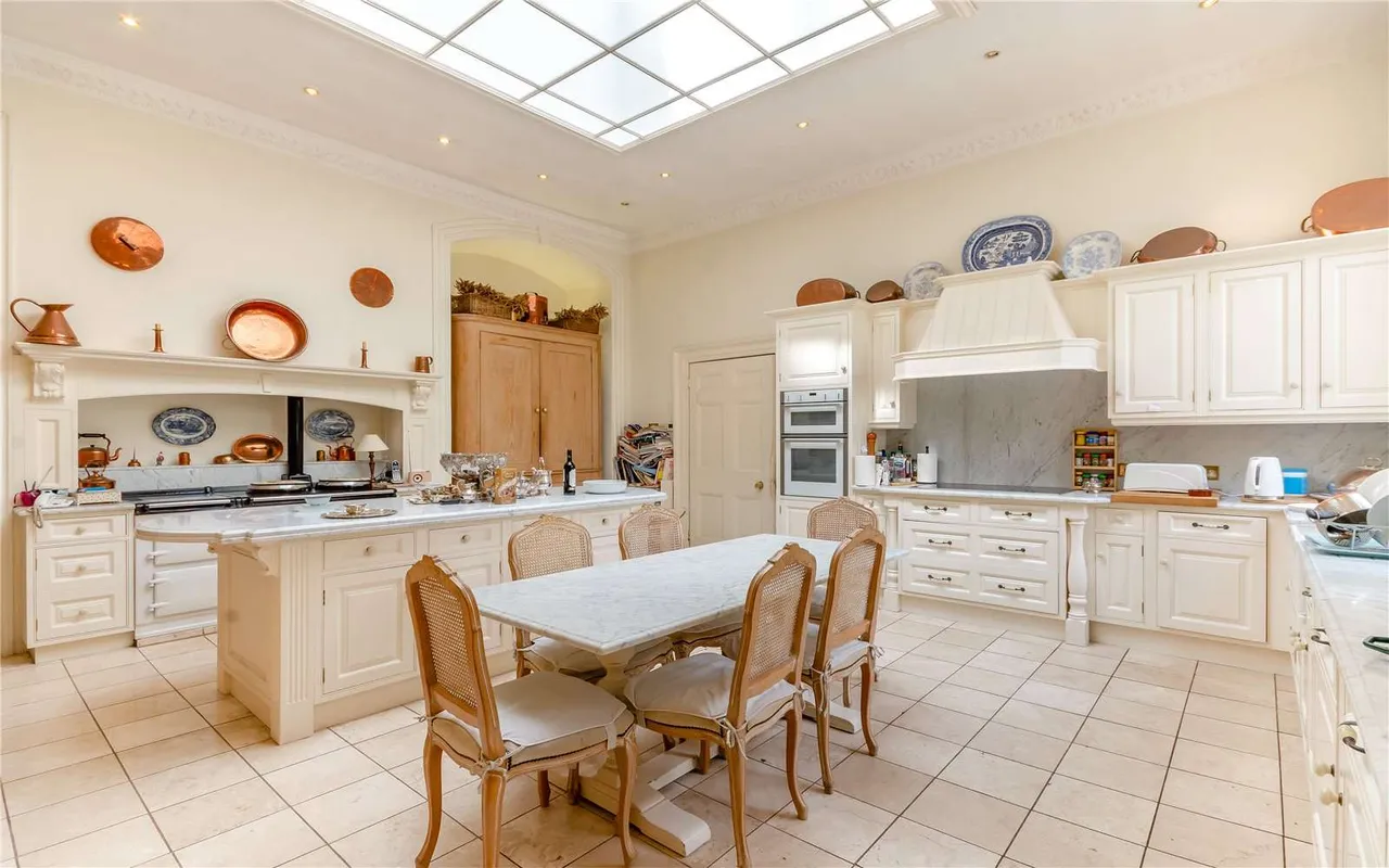 Hall Lane, Colston Bassett, Nottingham, NG12 3FB, photo 10