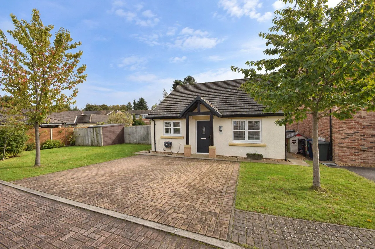 2 bed property for sale, Raglan Close, Clitheroe, BB7