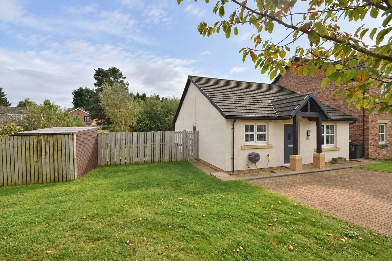 Raglan Close, Clitheroe, BB7, photo 17