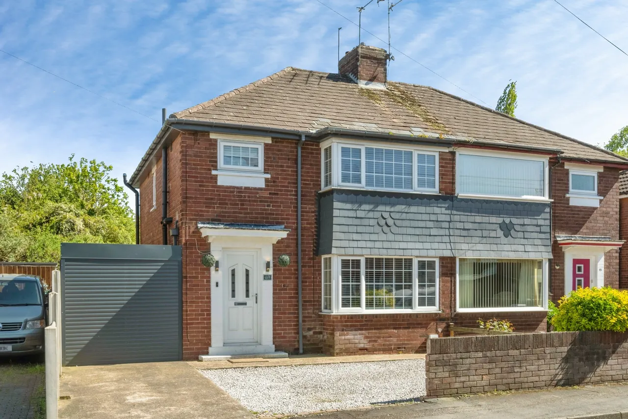 3 bed house for sale — Fairfield Road, Doncaster