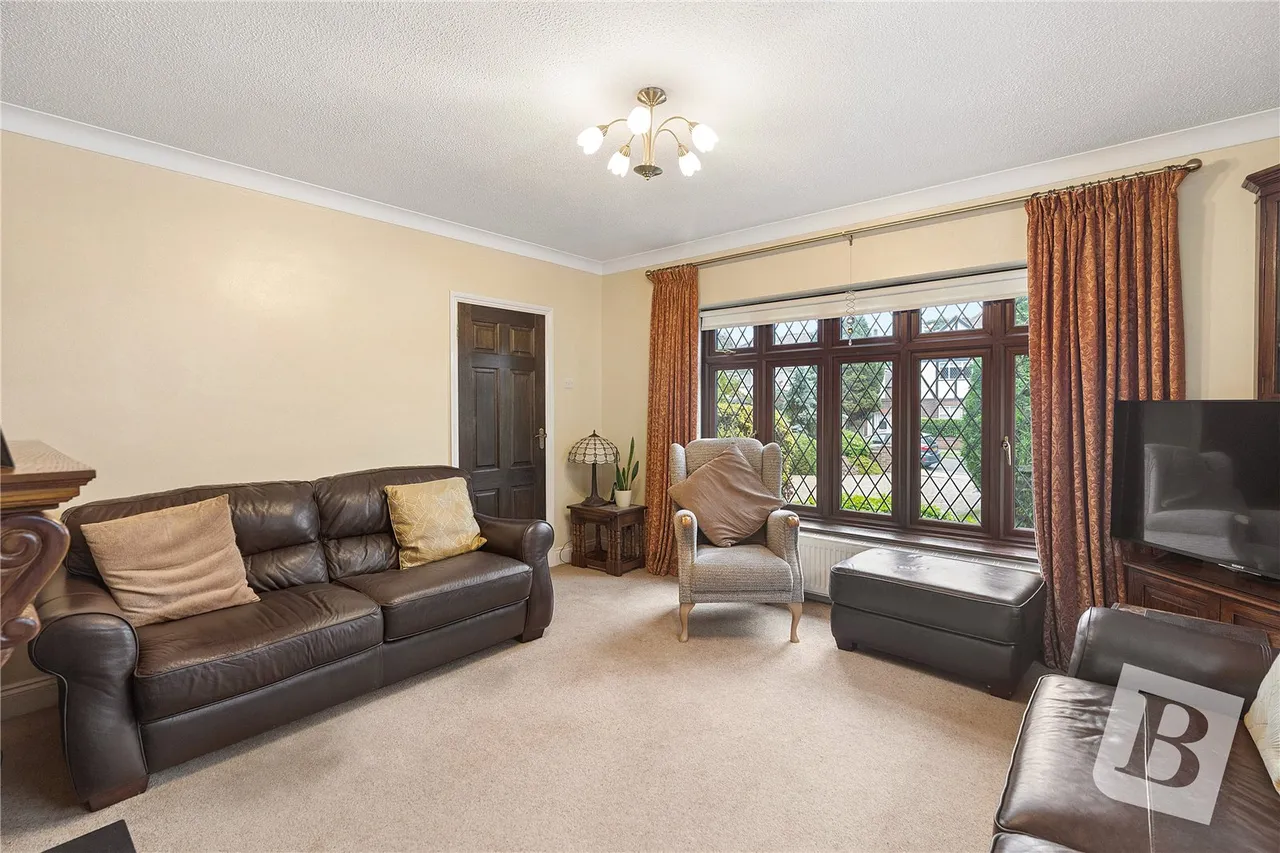 Holden Way, Upminster, RM14, photo 6