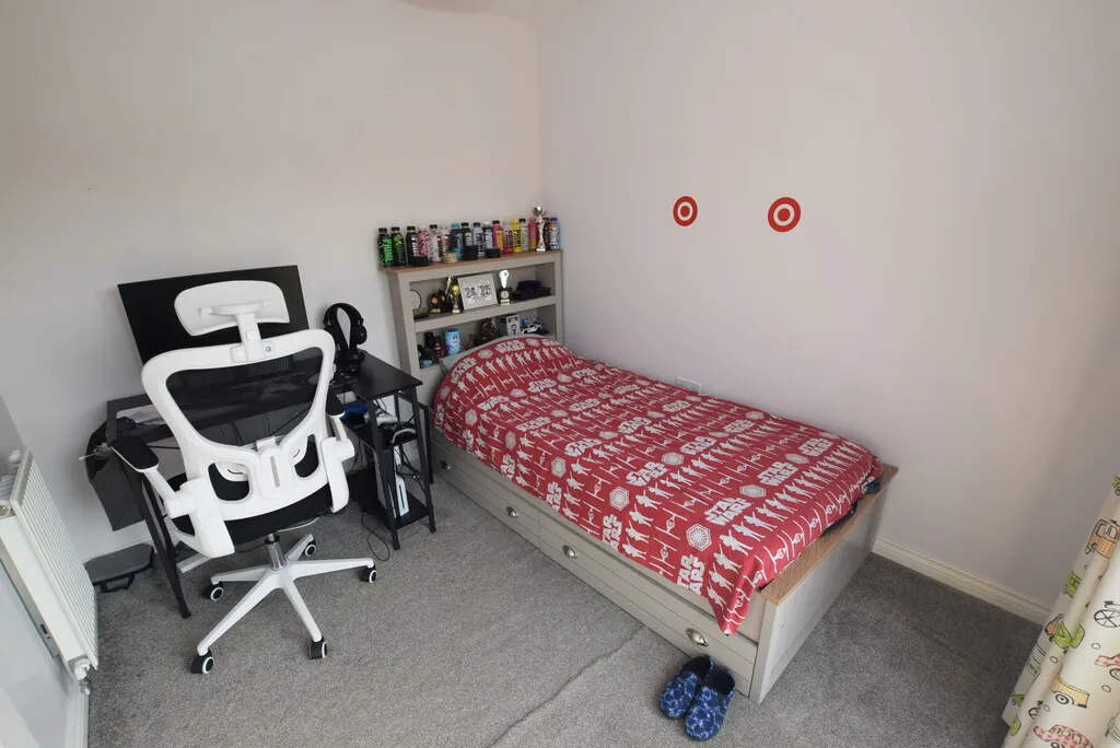 Upton Walk, Ketley, TF1, photo 12