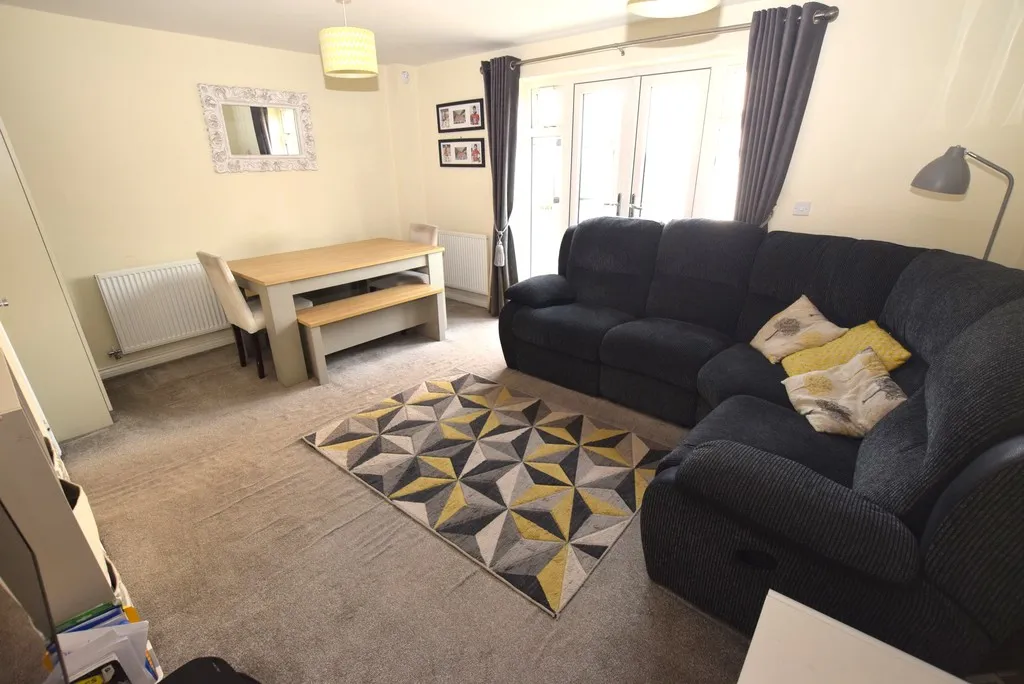 Upton Walk, Ketley, TF1, photo 5