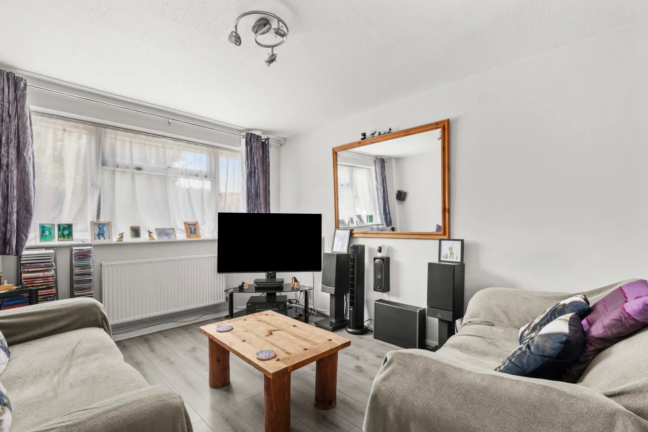 Millstream, Weston Turville, HP22, photo 3