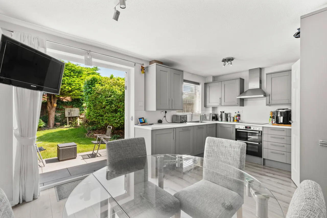 Millstream, Weston Turville, HP22, photo 5