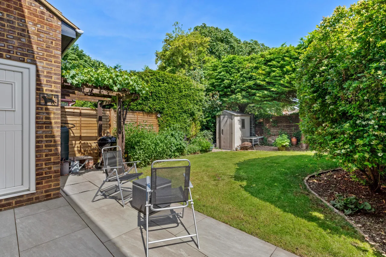 Millstream, Weston Turville, HP22, photo 13
