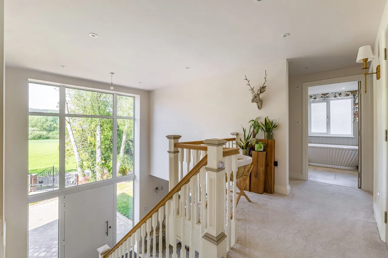 South Newton, Salisbury, SP2, photo 12