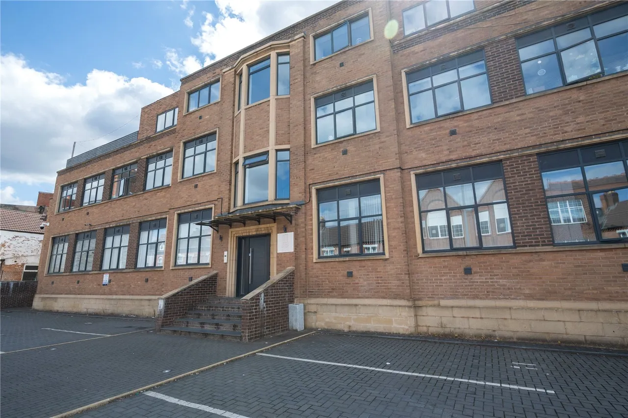 Longmore House, 44 Cromer Road, Balsall Heath, Birmingham, B12 9QR, photo 8