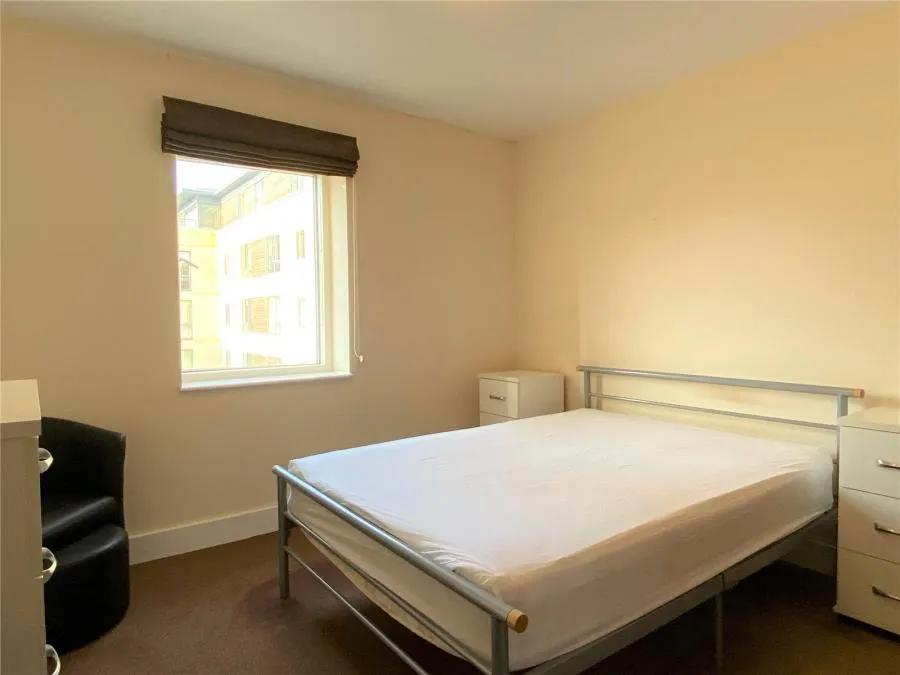 Falcon Drive, Caerdydd, CF10, photo 5