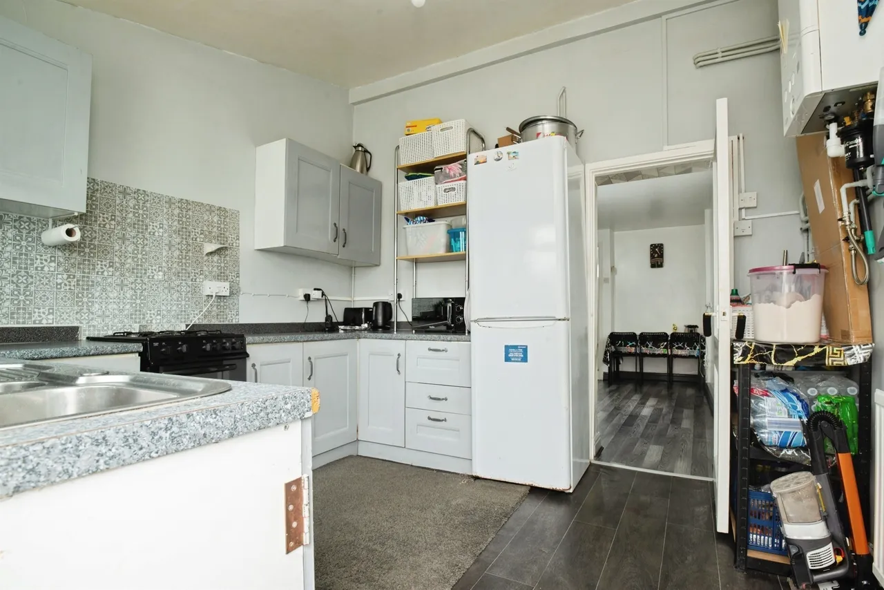 Albert Street, Cardiff, CF11, photo 8