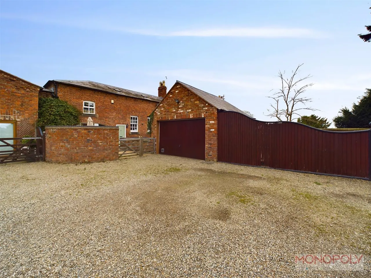 Mount Alyn Cottage Croeshowell Hill, Rossett, LL12, photo 29