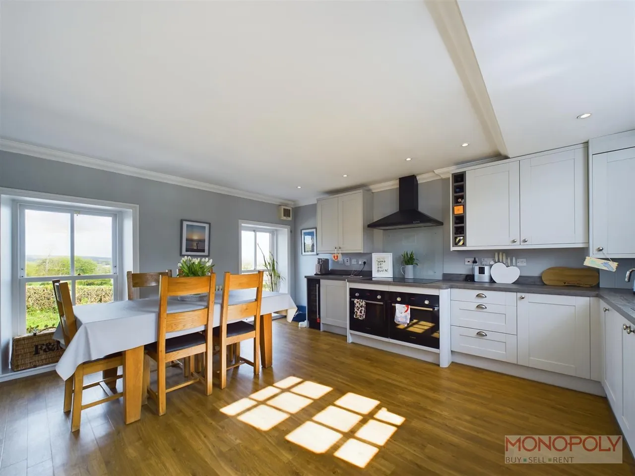 Mount Alyn Cottage Croeshowell Hill, Rossett, LL12, photo 3