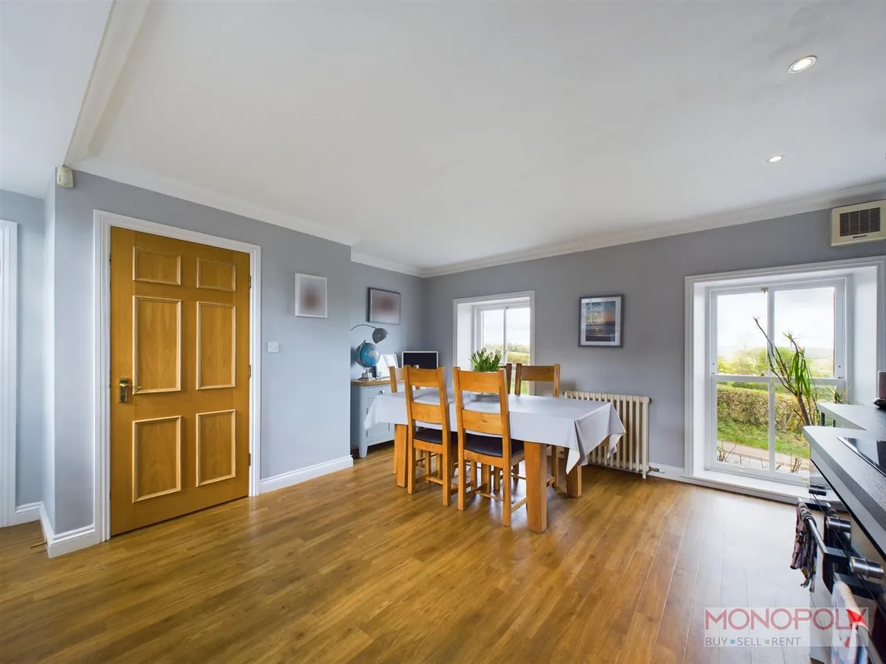 Mount Alyn Cottage Croeshowell Hill, Rossett, LL12, photo 5