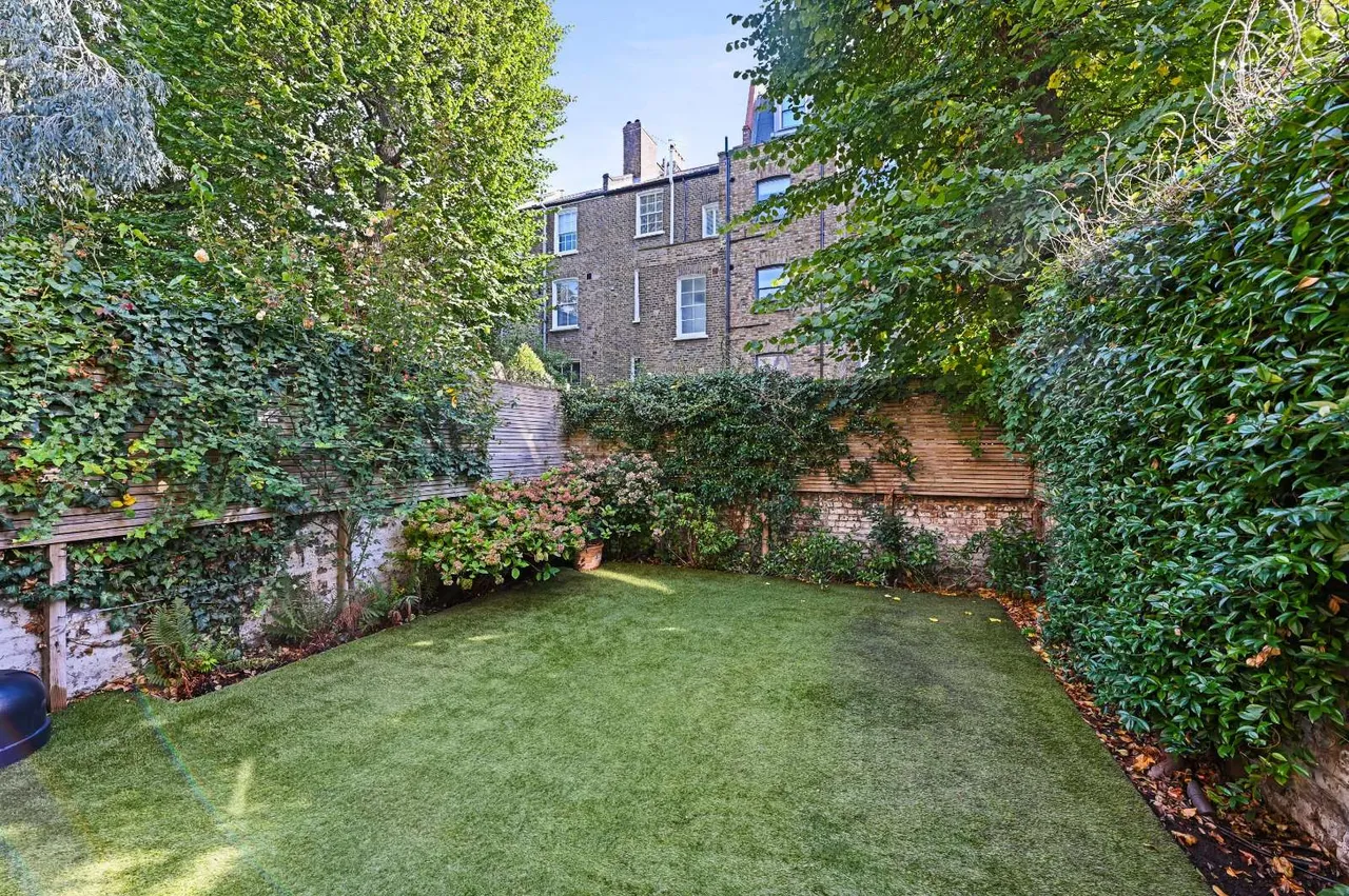 Warbeck Road, London, W12, photo 11