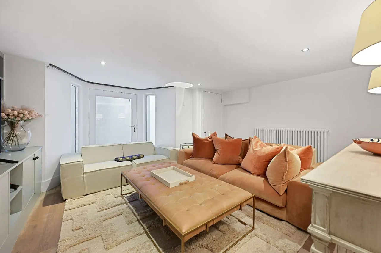 Warbeck Road, London, W12, photo 4