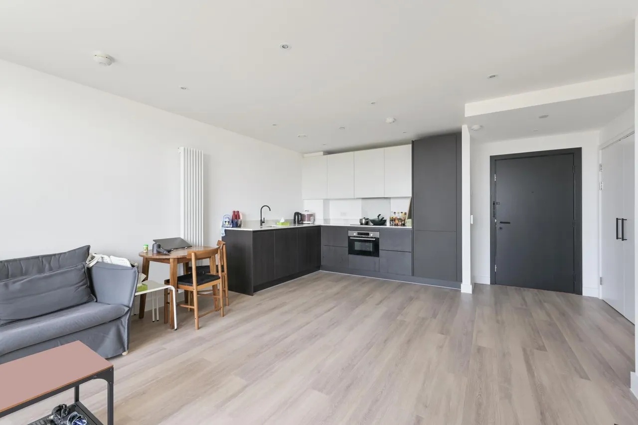 Heartwood Boulevard, W3, photo 5