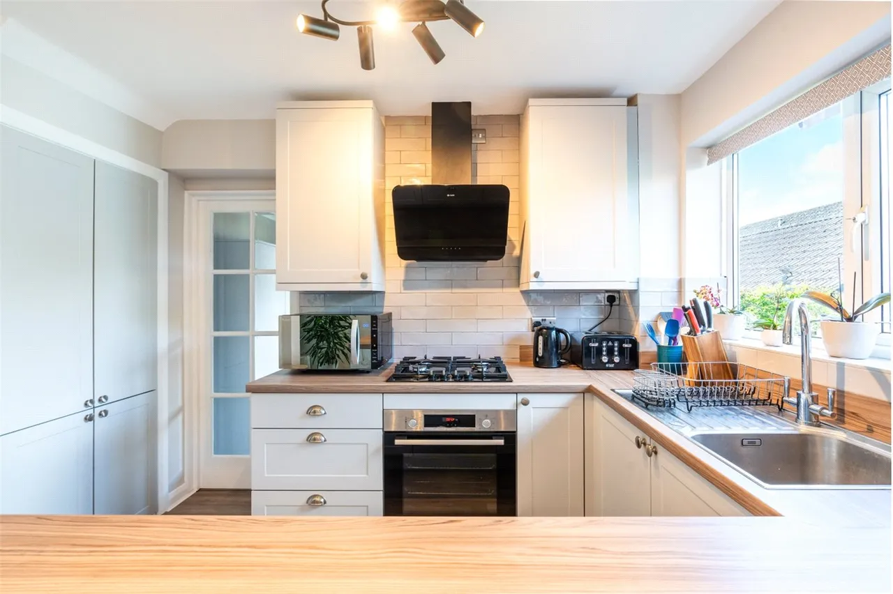 Colt Close, Colehill, Wimborne, Dorset, BH21, photo 9