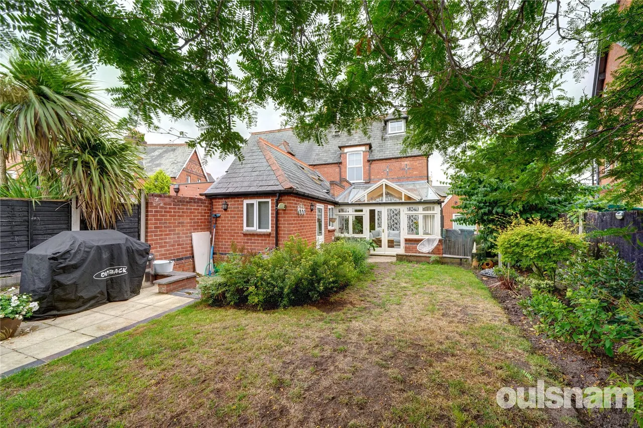 The Crescent, Bromsgrove, Worcestershire, B60 2DE, photo 27