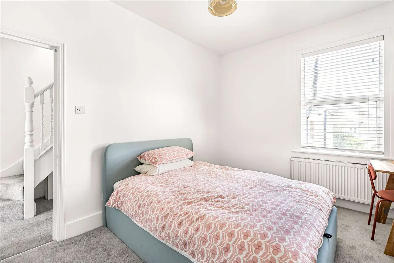 Whitestile Road, Brentford, TW8 9NJ, photo 8