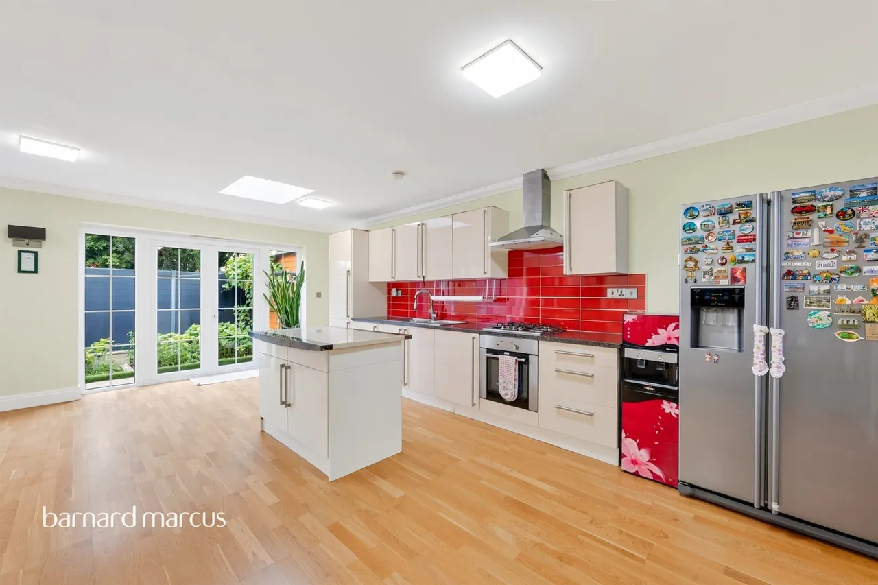 Motspur Park, New Malden, KT3, photo 2