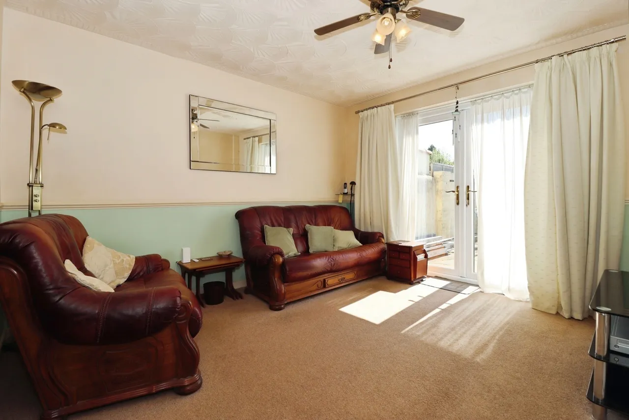 Sweets Road, Kingswood, Bristol, BS15, photo 8