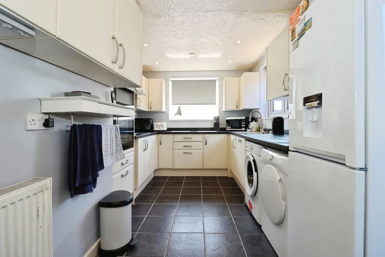 Sweets Road, Kingswood, Bristol, BS15, photo 3