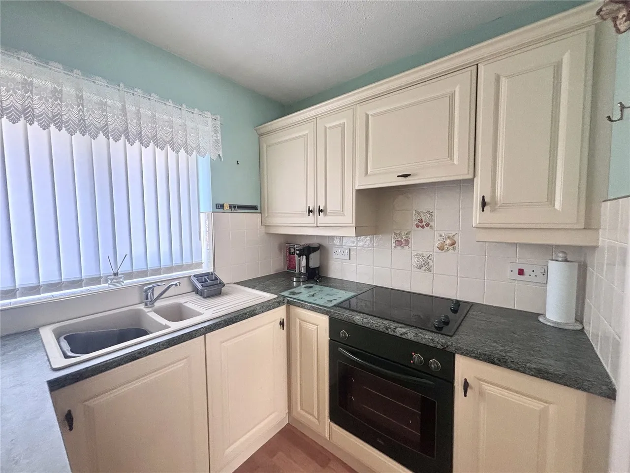 St. Albans Court, Wickersley, Rotherham, South Yorkshire, S66, photo 15