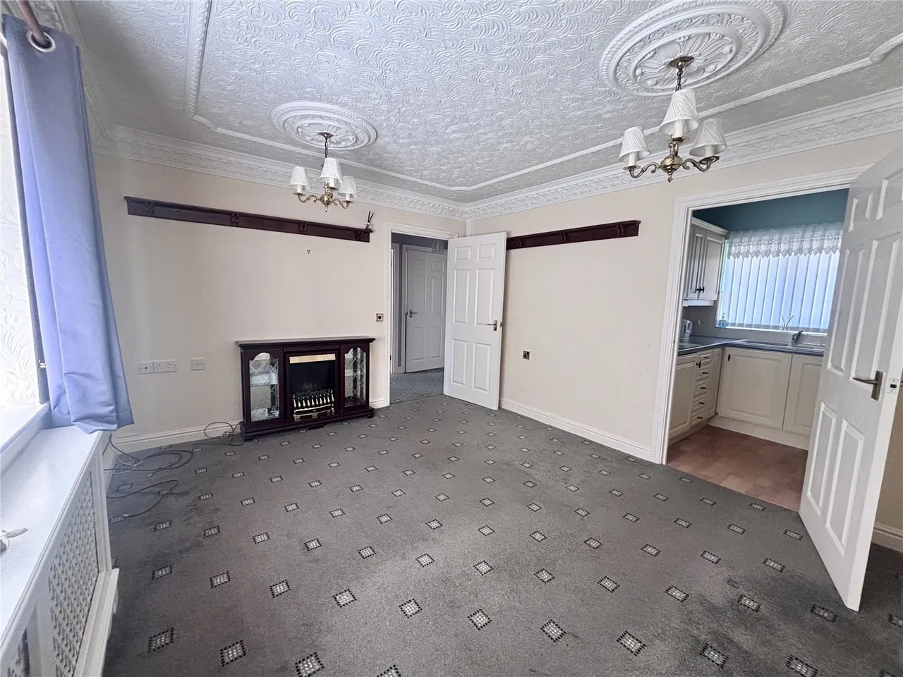 St. Albans Court, Wickersley, Rotherham, South Yorkshire, S66, photo 2