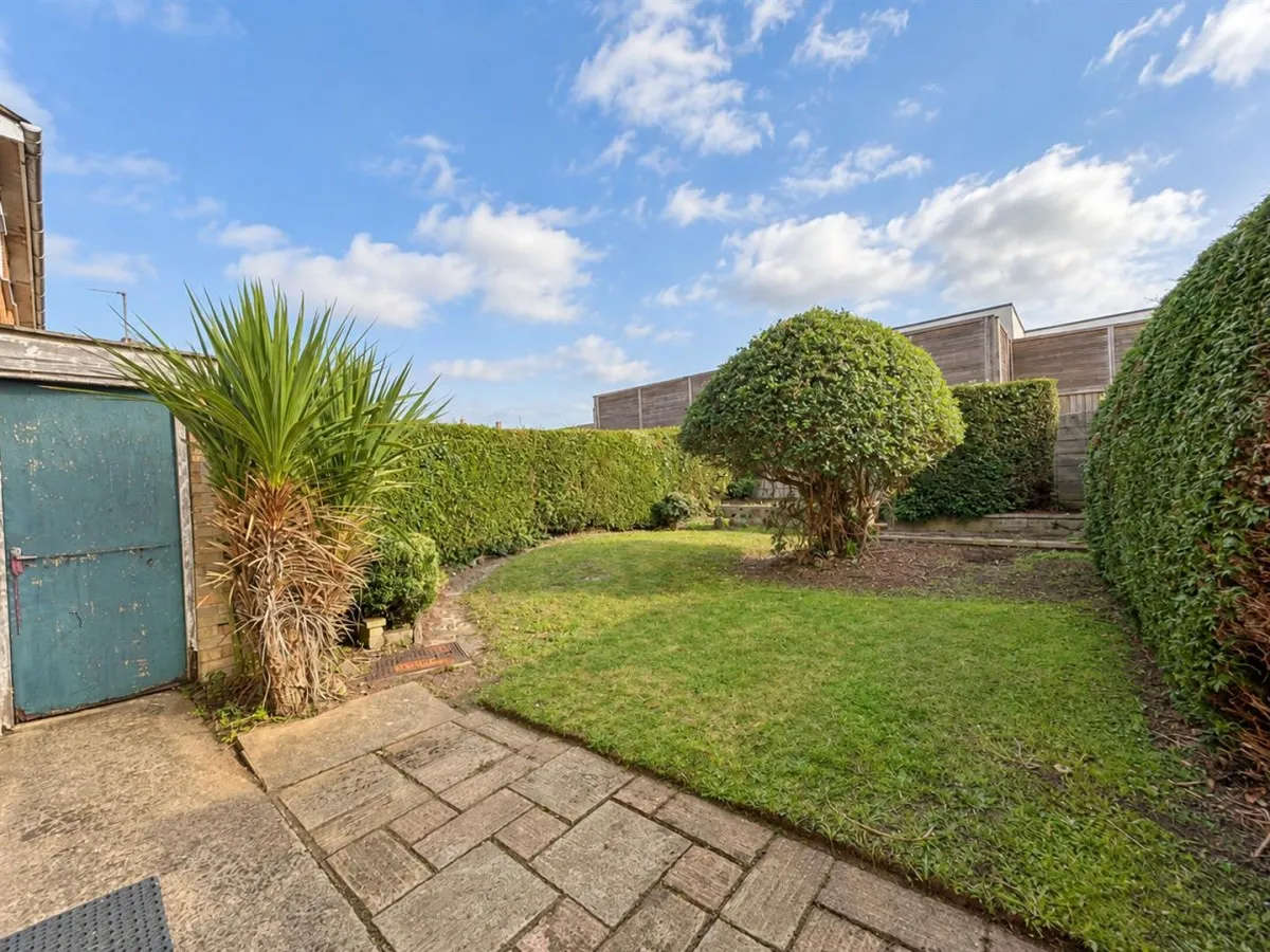 Insley Gardens, Hucclecote, GL3, photo 12