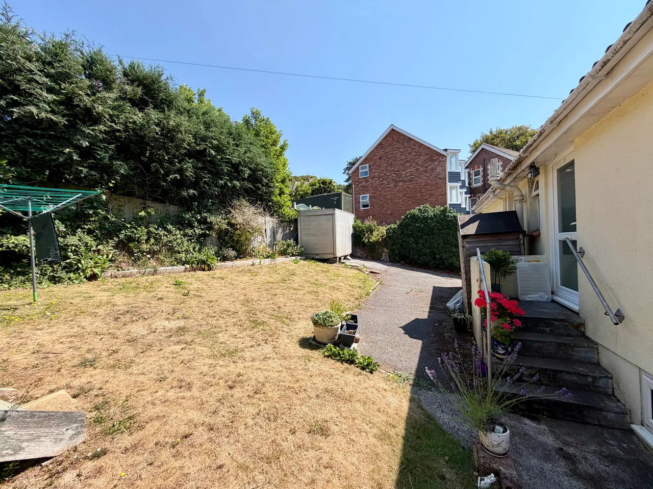 Youngs Park Lane, Goodrington, photo 16