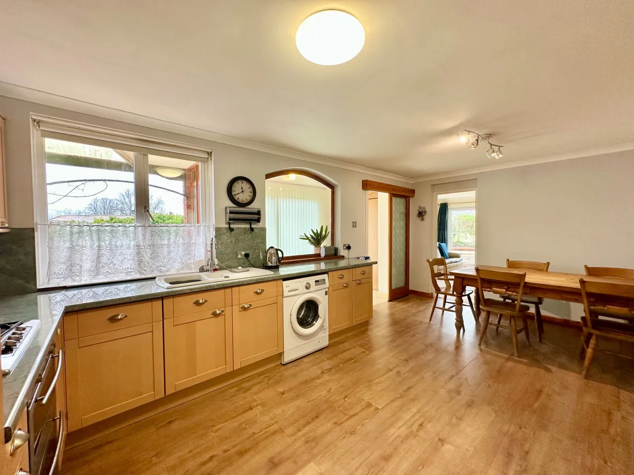 Youngs Park Lane, Goodrington, photo 6